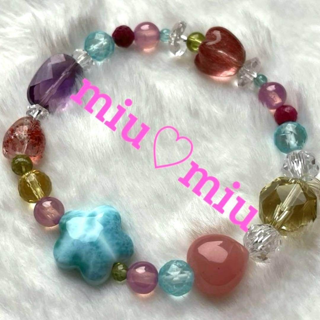 カザフスタン産ストロベリークォーツ苺＆ラリマー桜型天然石ブレスレット