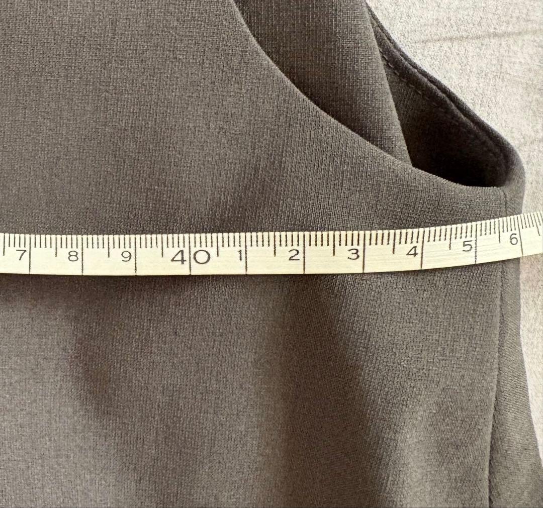 さ*ん様 新品タグつき ミズイロインド mizuiro ind グレー ジレ　ベ