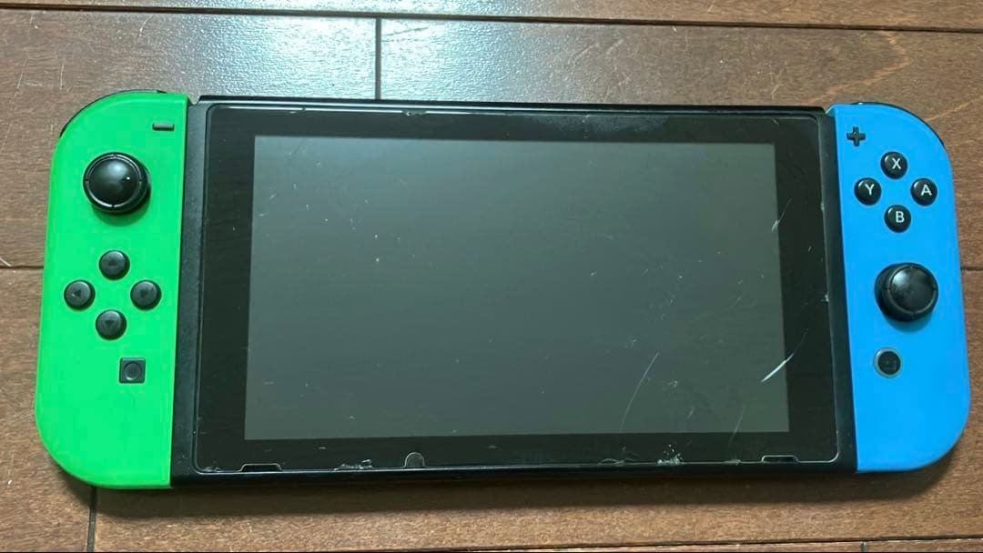 Nintendo Switch 本体（ケース、ドック、ジョイコングリップ付き）