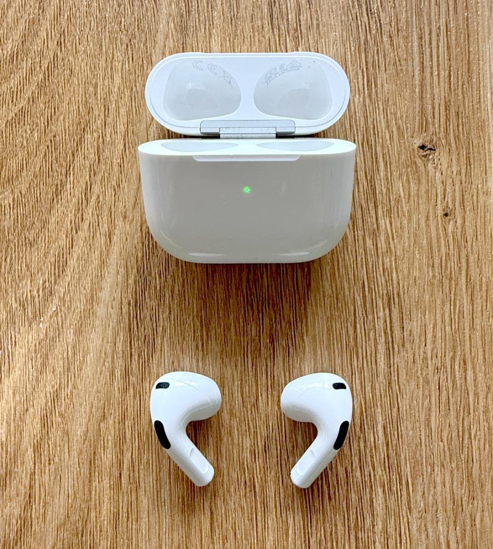 【箱有り】airpods(第3世代) 3rd generation 充電ケース付