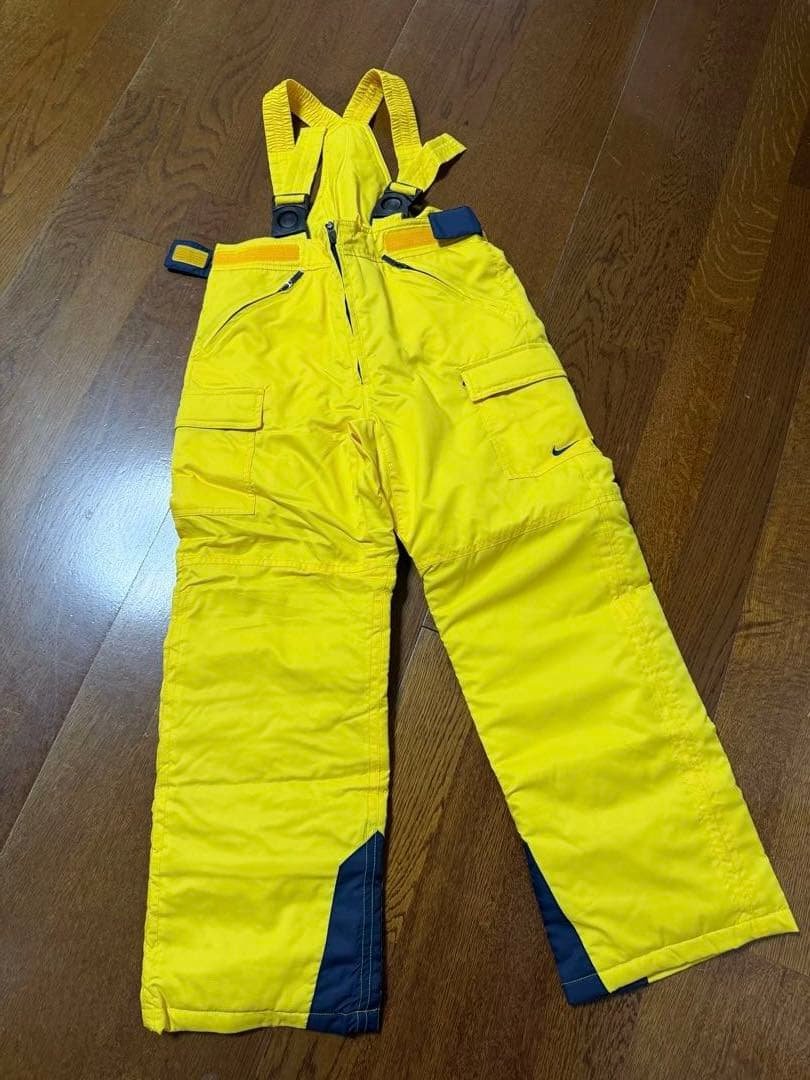 【新品未使用】　NIKE ナイキ　スキーウェア上下　キッズ子ども用　130