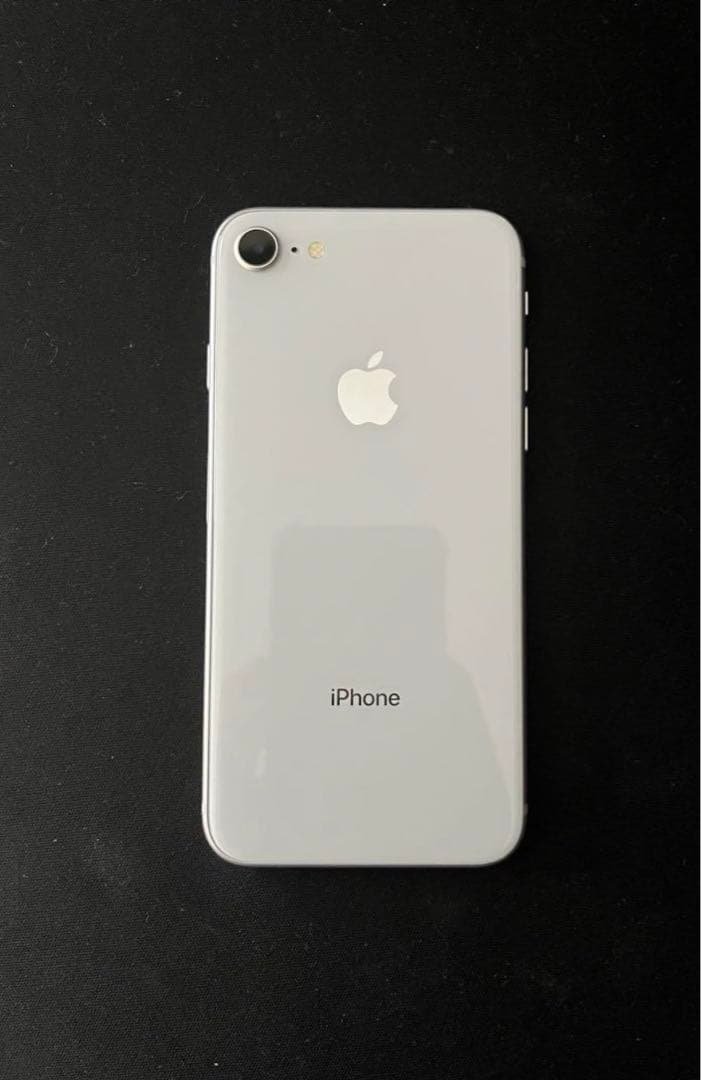 iPhone8 64GB 本体のみ