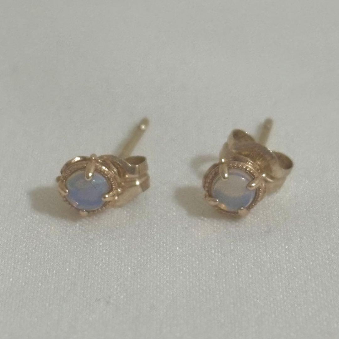 agate アガット　K10 オパールピアス