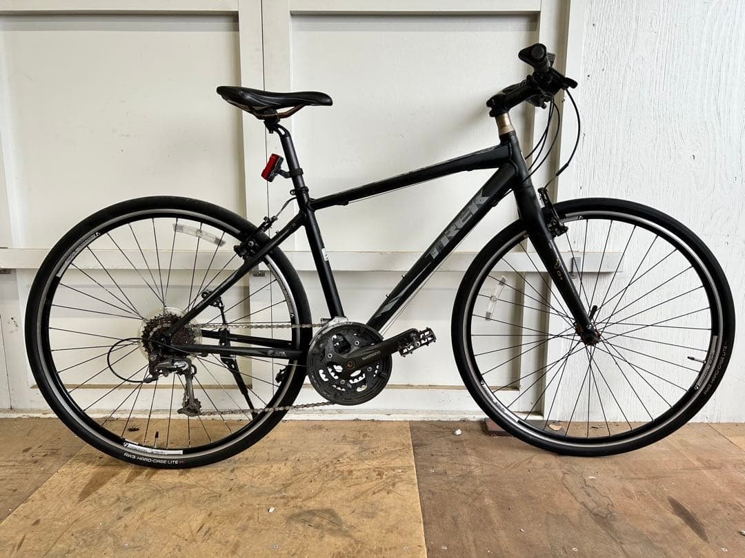 【カーボン】TREK クロスバイク SHIMANO 27段 トレック シマノ