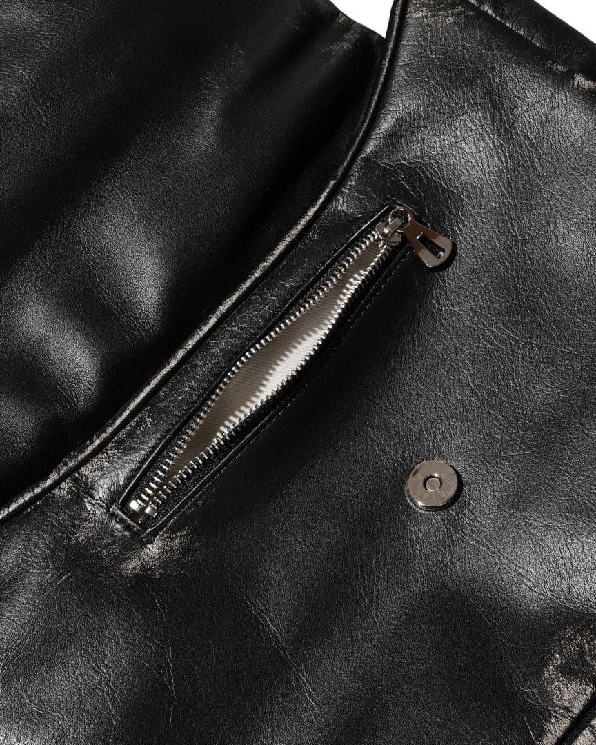 【完売】VINTAGE PADDED FLAP HOLIDAY BAG