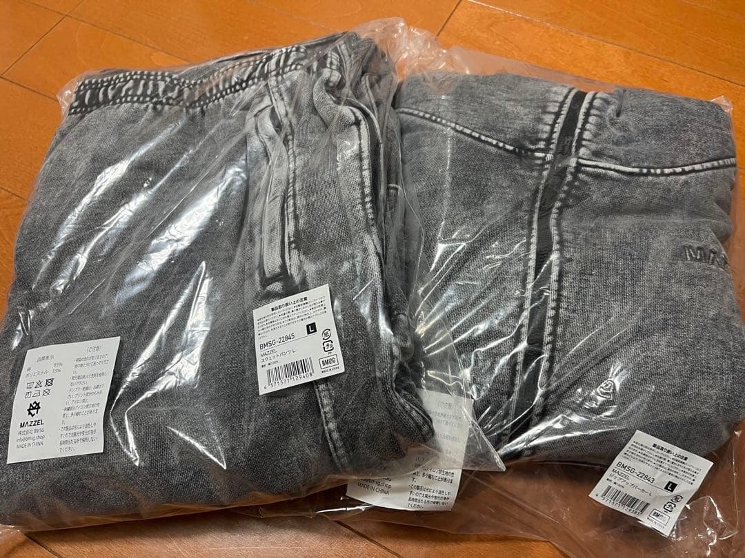 MAZZEL スウェットLサイズ