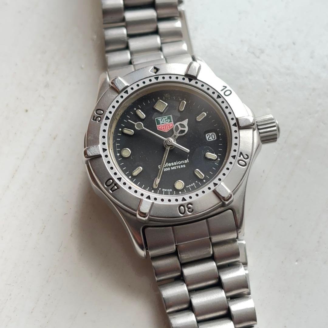 タグホイヤー プロフェッショナル 2000シリーズ腕時計 200m防水