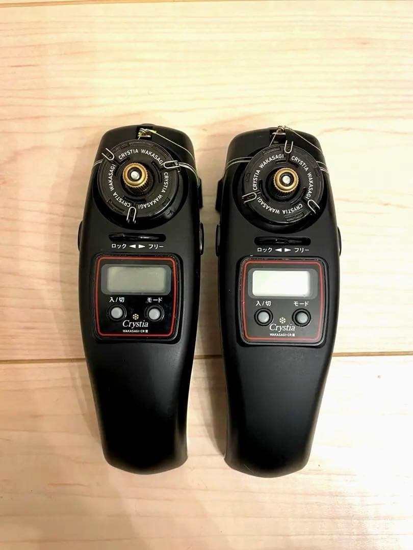 わかさぎ電動リールCrystia-CR III 【動作良好】