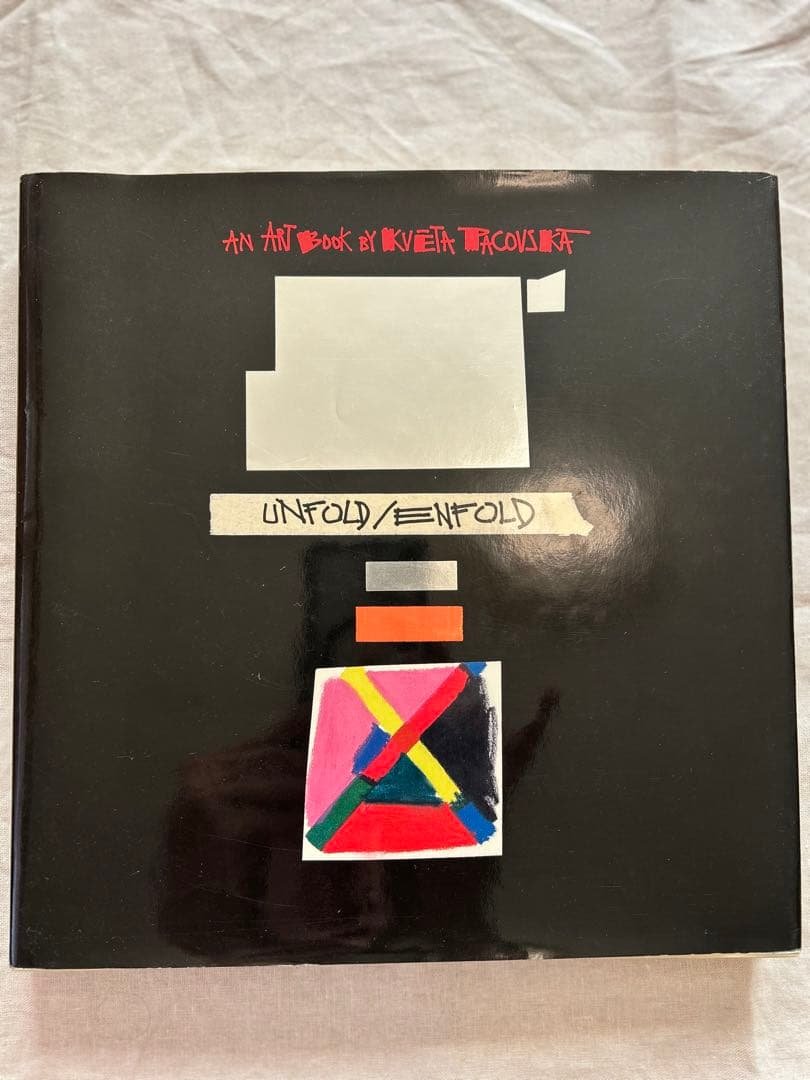 パツォウスカ　UNFOLD/ENFOLD