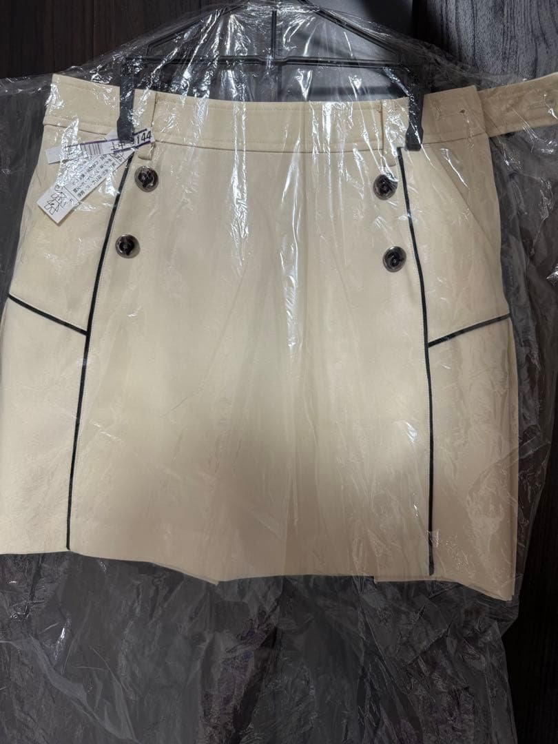 値引き中！【美品】アルチビオ スカート