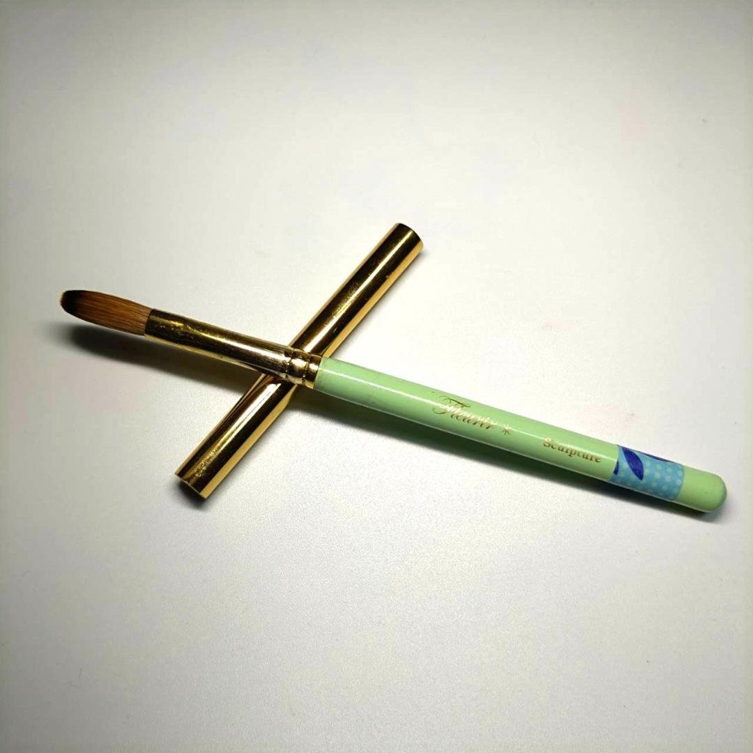 フルーリアスカルプチュアブラシ【状態良】