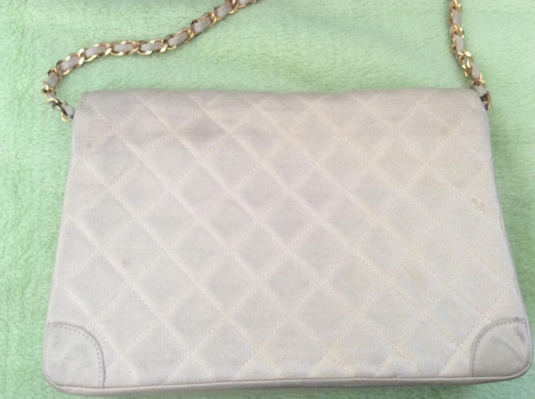 54.CHANEL ショルダーバッグ マトラッセ　チェーンショルダー　Ｇ金具