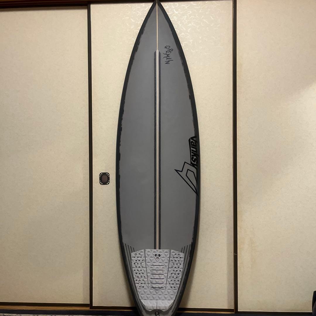 ジャスティス　グレムリン　5'11 28.3ℓ