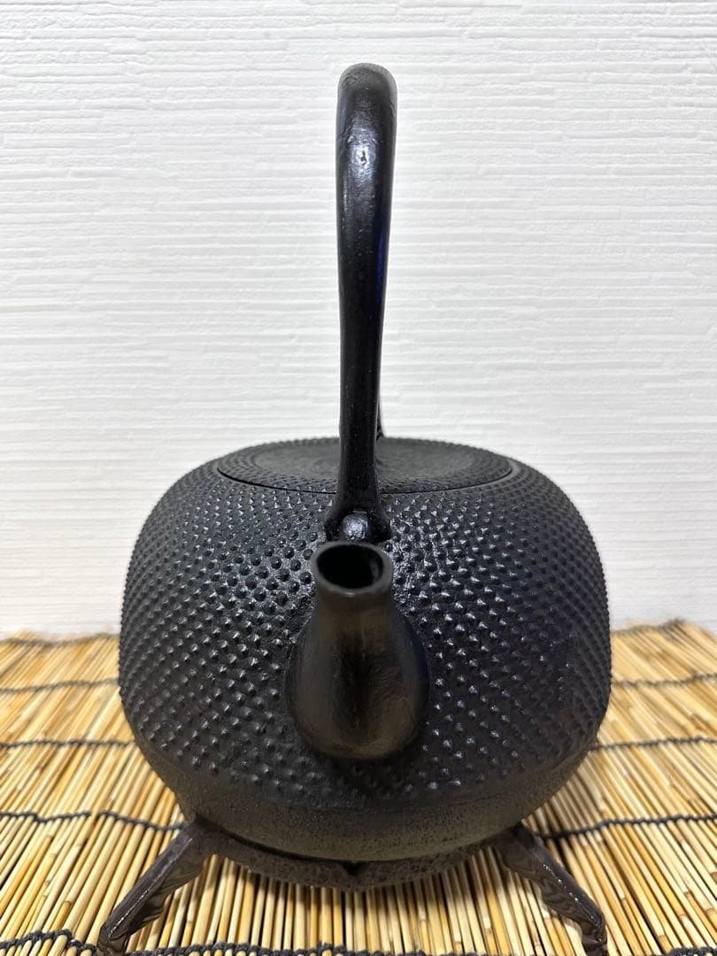 未使用品　南部成龍堂鋳造所　伝統工芸士 及川 光正(齋峰)１８型　南部鉄瓶