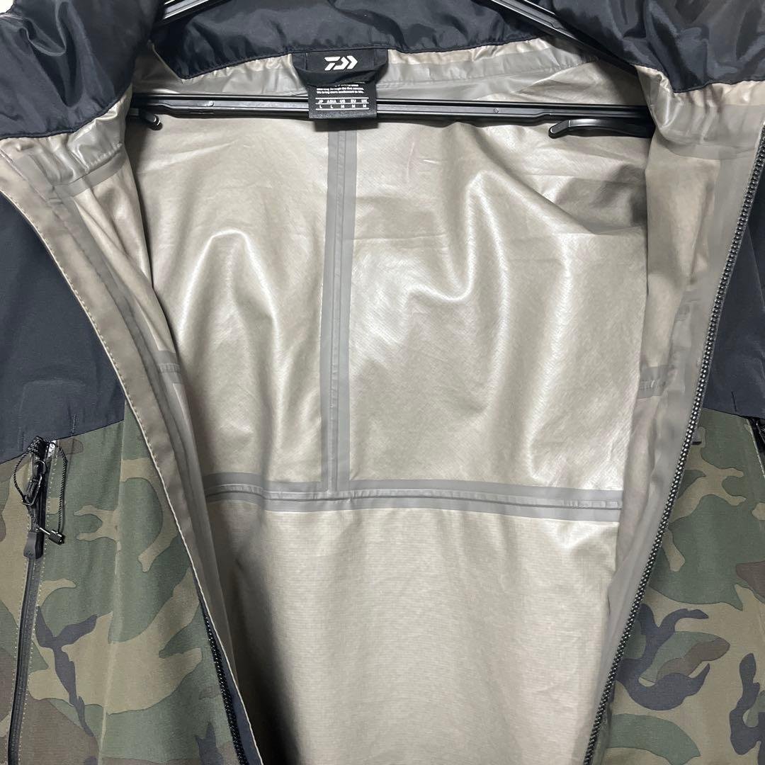 ダイワ　ゴアテックスレインスーツ　レインコート