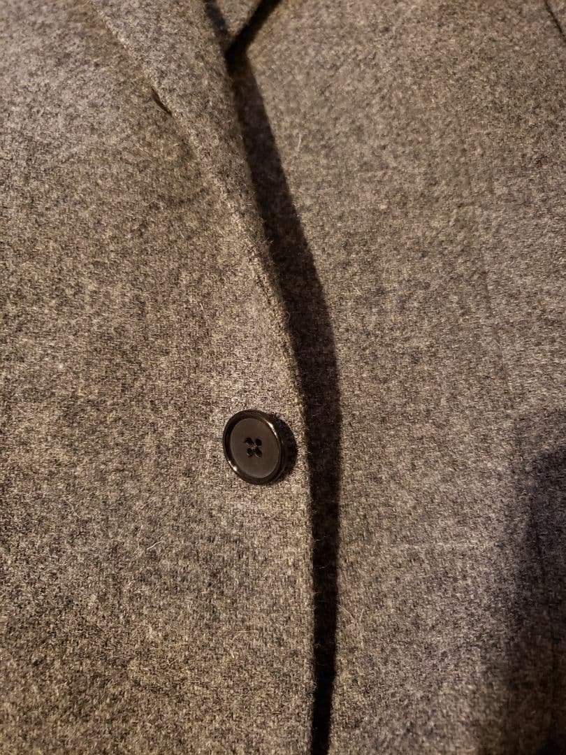 美品ラルディーニ　46　グレージャケットです。