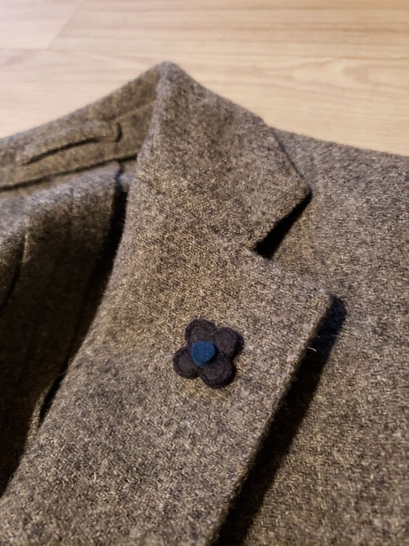 美品ラルディーニ　46　グレージャケットです。