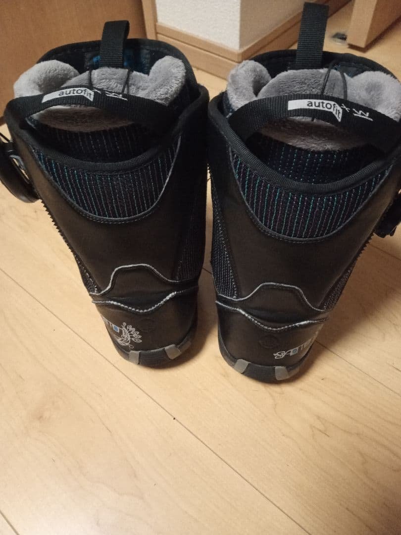 まぁさん専用　スノーボードブーツ　レディース　25センチ