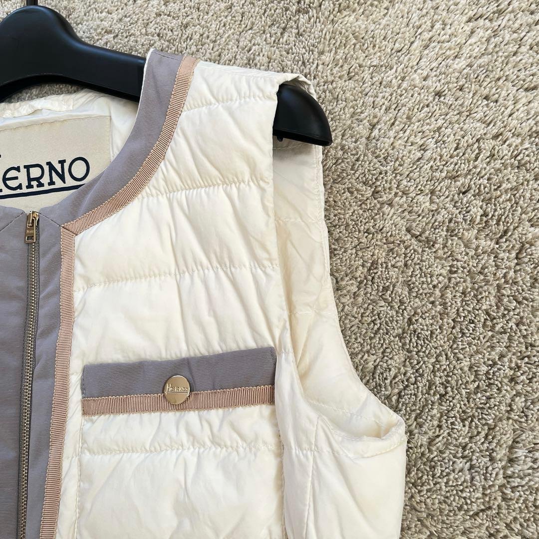 美品　大きいサイズ　HERNO ヘルノ　ダウンベスト　バイカラー　白　グレー