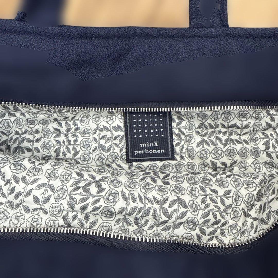 minä perhonen ウサギ刺繍 ショルダーバッグ　ポンピア