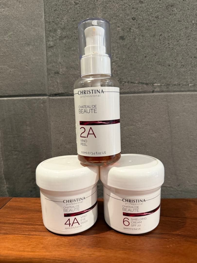 クリスティーナ　シャトーデボーテ　日焼け止め　アイクリームマスク　ピーリング