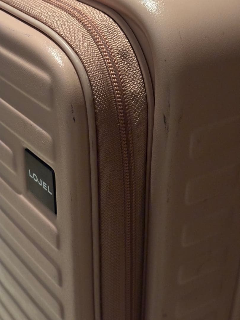 LOJEL ピンク キャリーケース 4輪