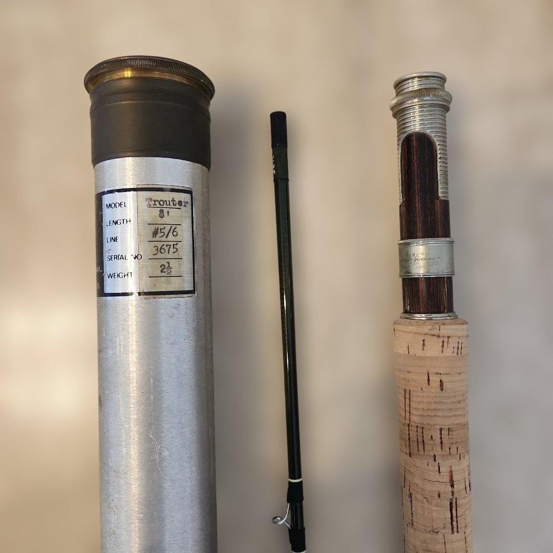 Old Thomas &Thomas 『Trouter』