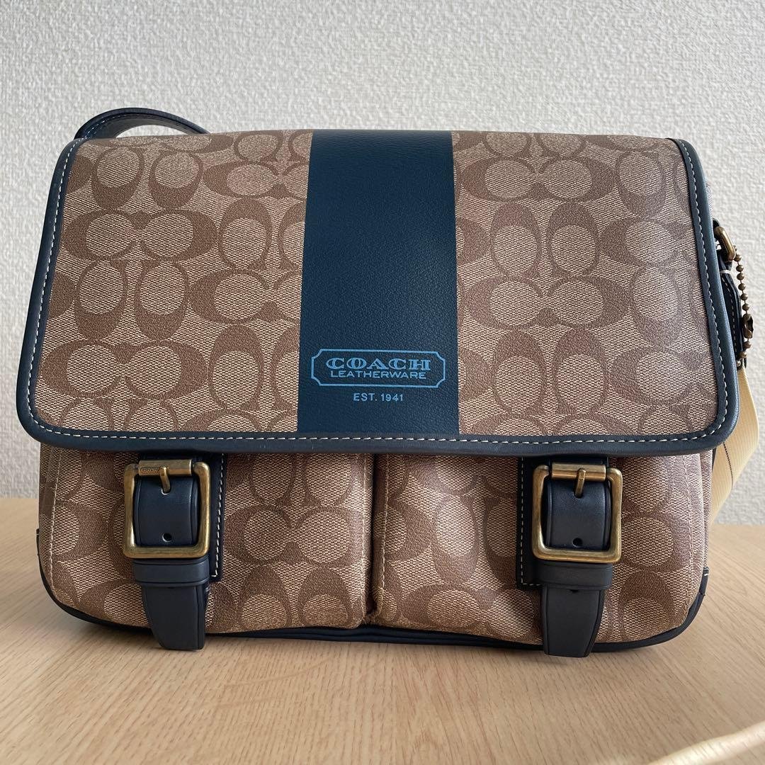 COACH メッセンジャーバッグ ベージュ/ネイビー