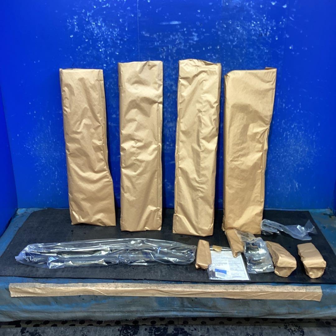 アルファード　ヴェルファイア30系　サイドスカート モデリスタ