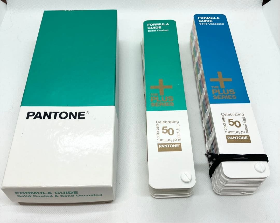 専門家様御用達！！PANTONE パントン色見本帳