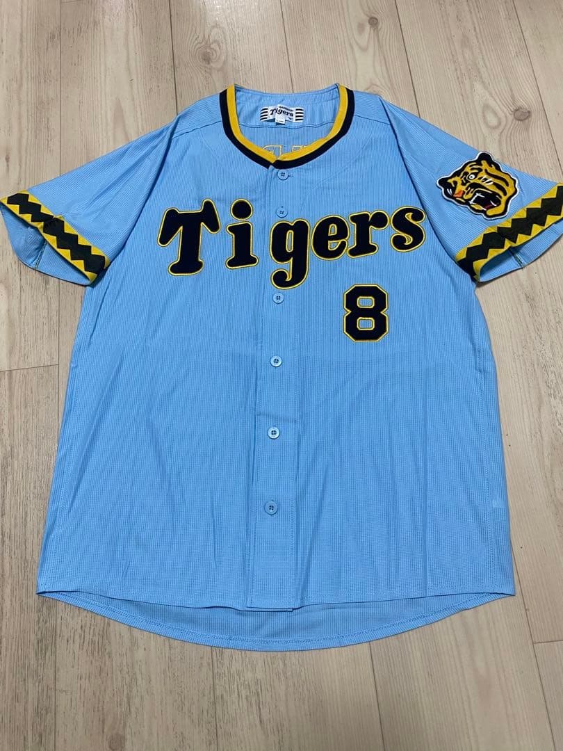 阪神タイガース　ユニフォーム【青虎】伝統の一戦　福留　tigers 背番号8