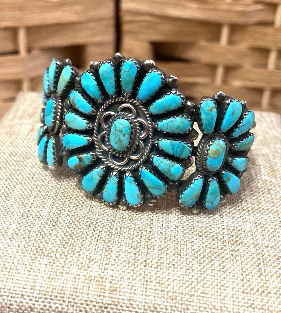 T*K様 ナバホ　NAVAJO ターコイズ　クラスターバングル　インディアンジュ