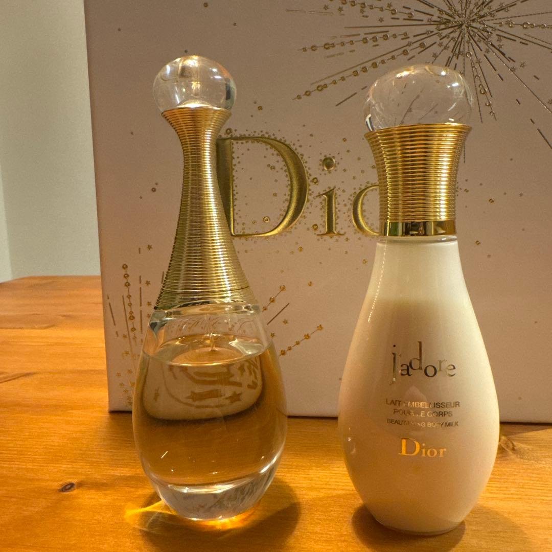 ジャドール　オードゥ　パルファン　コフレ