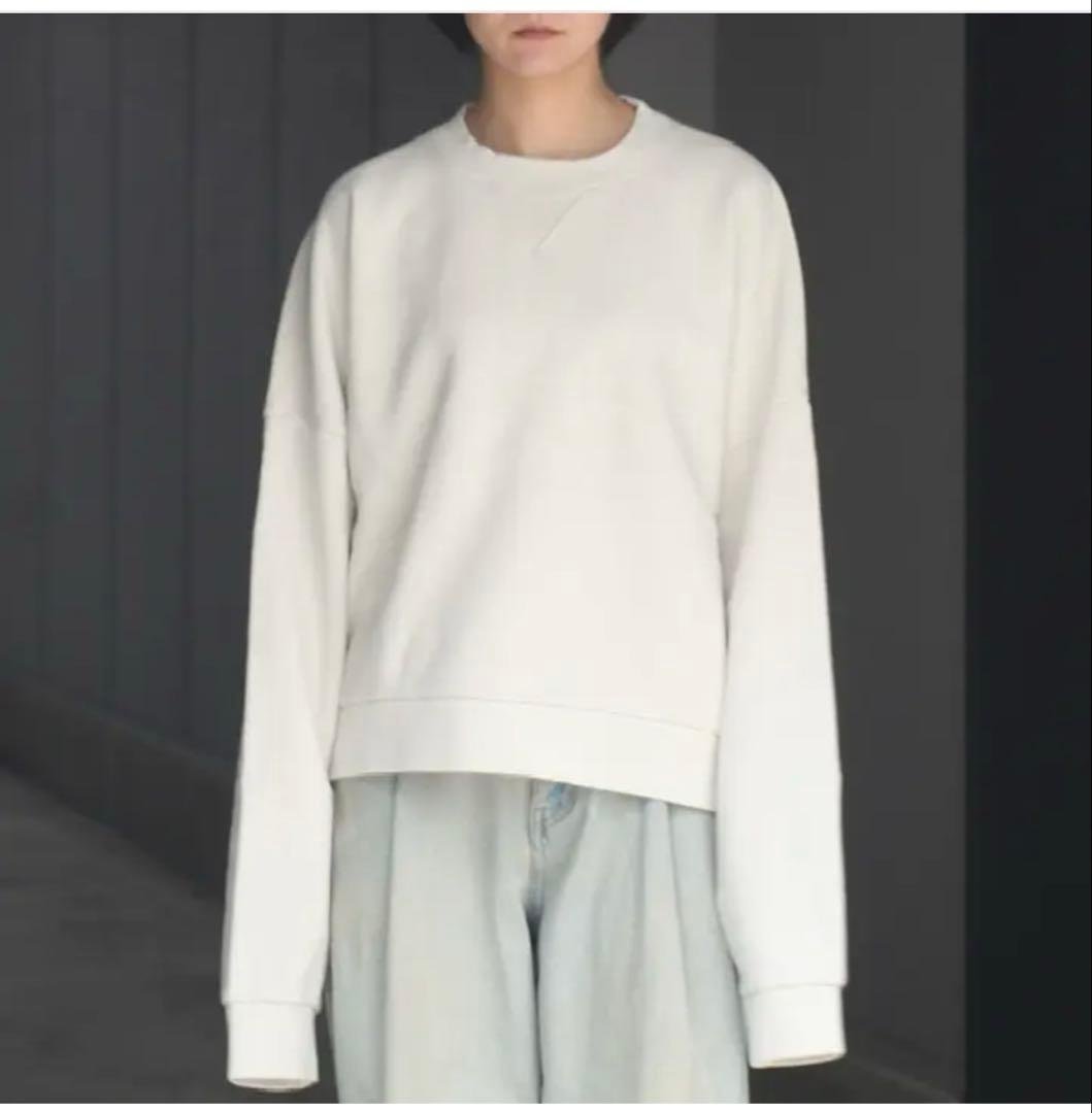 Entire Studios （エンタイアスタジオ）Box Crew SWEAT