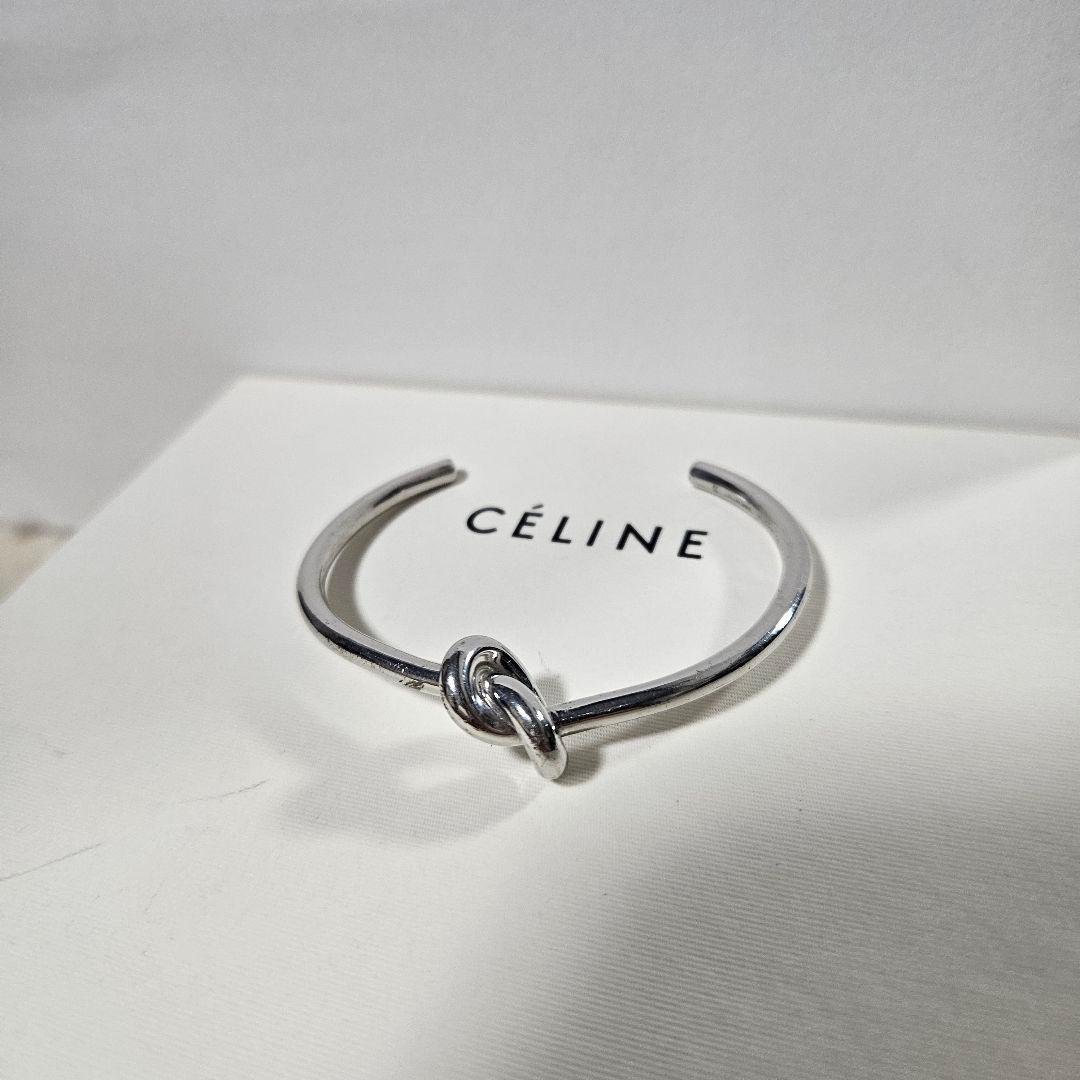 セリーヌ　ノットバングル