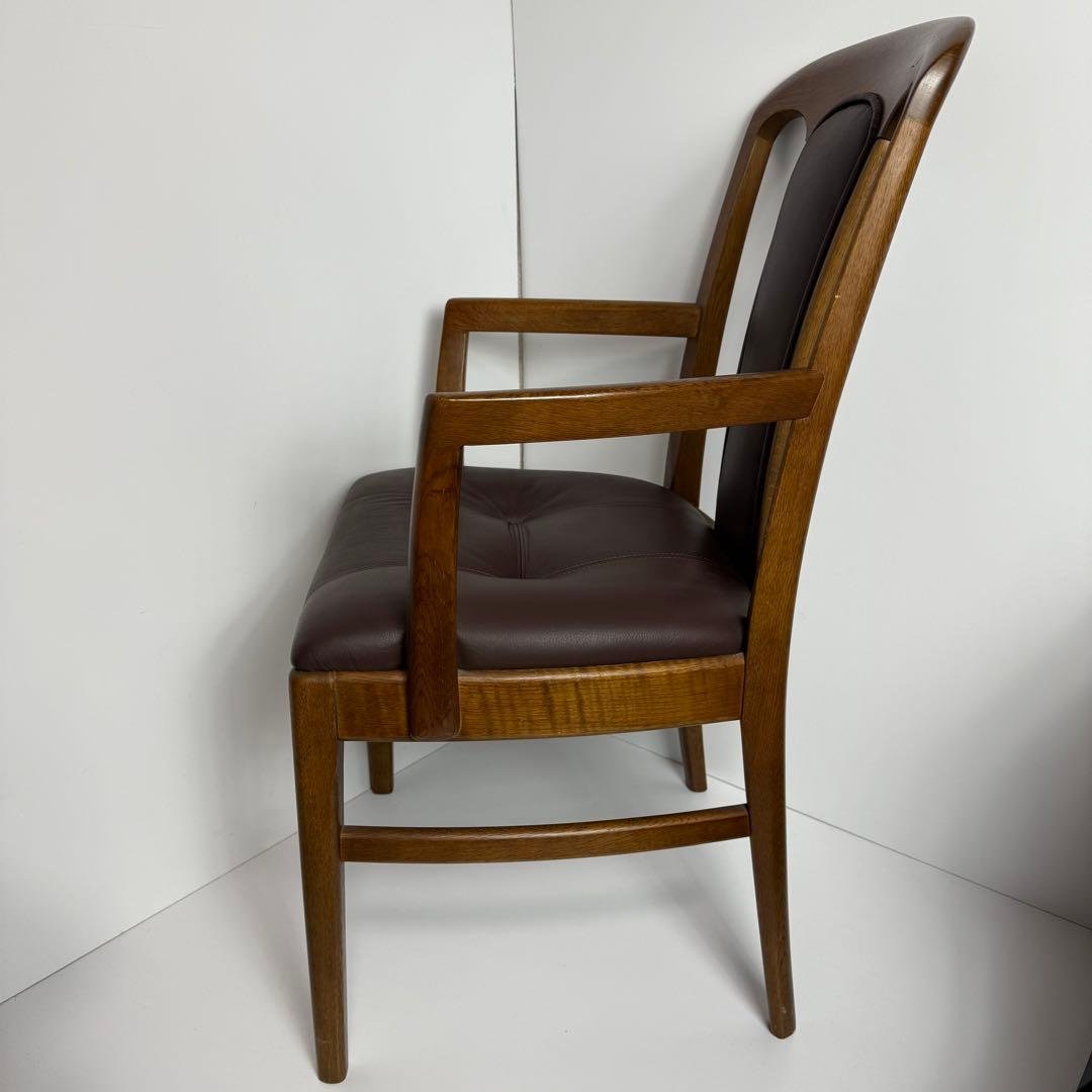 良品　karimoku ダイニングチェア アーム付き　肘掛け