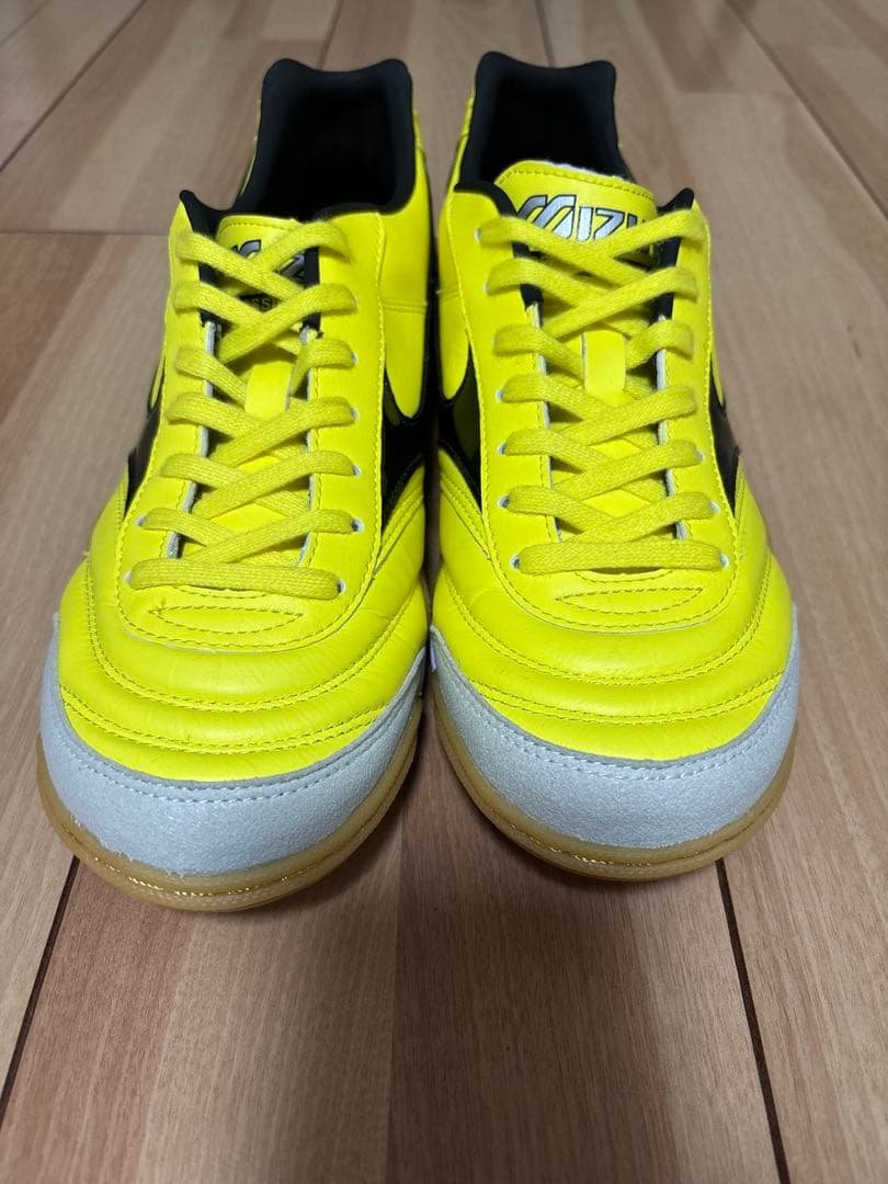 ミズノモレリア 30周年記念限定カラー