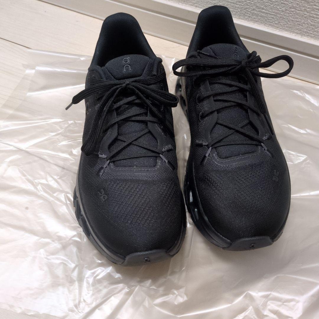 On Cloudtilt ブラック ウィメンズ 24cm