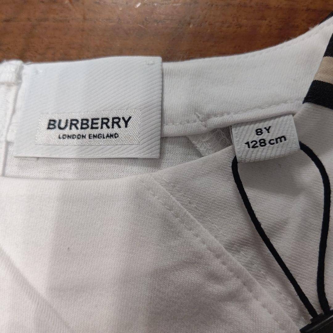 BURBERRY 半袖ワンピース 8Y