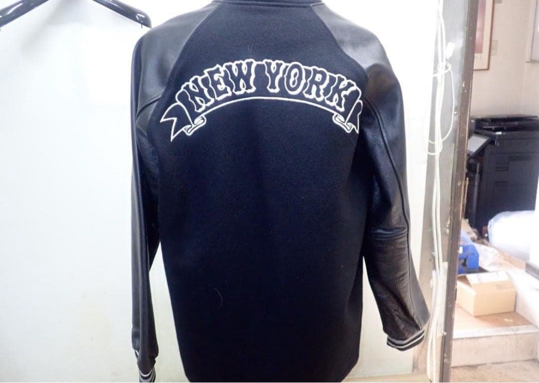 あ*ん様 Deluxe ブラック スタジャン