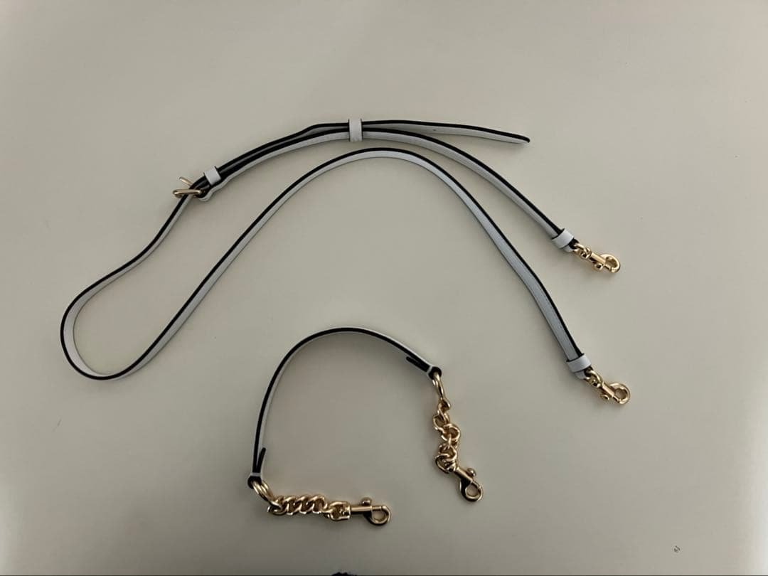 E*a様 COACH ショルダーバッグ