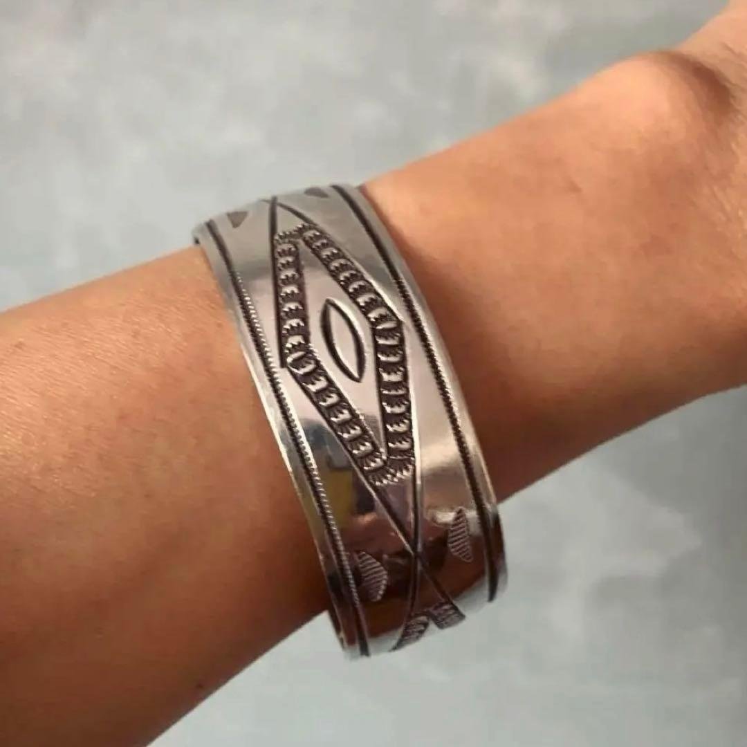 ユニセックス ナバホ族 希少ANDY CADMAN シルバー925 バングル