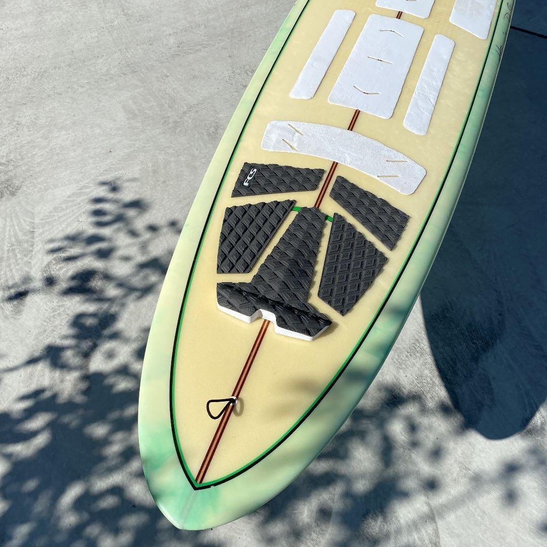 ドナルドタカヤマ　DT4 9.2 281-55-7cm ボードケースつき