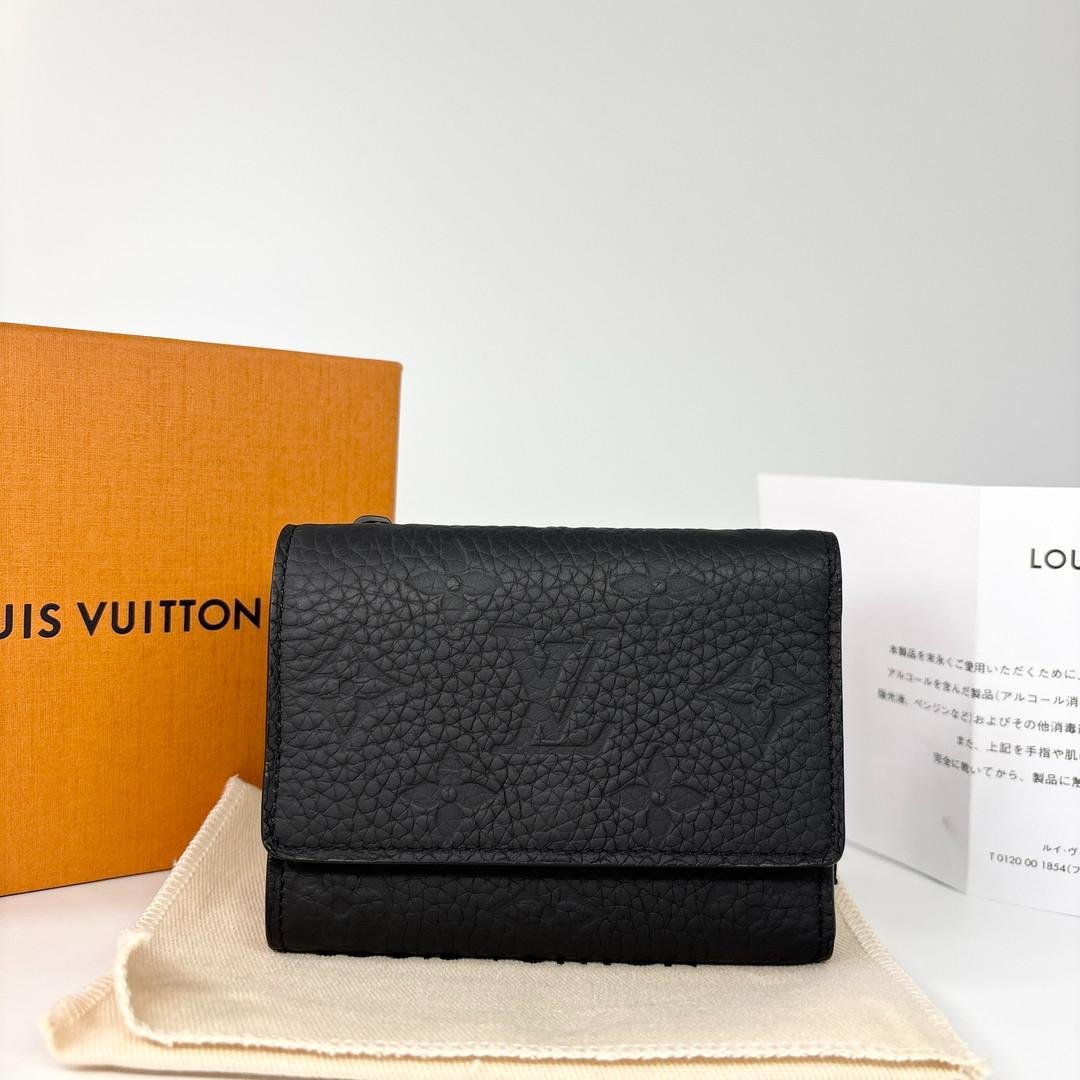 未使用 ルイヴィトン ポルトフォイユパイロット モノグラムトリヨン 三つ折り財布