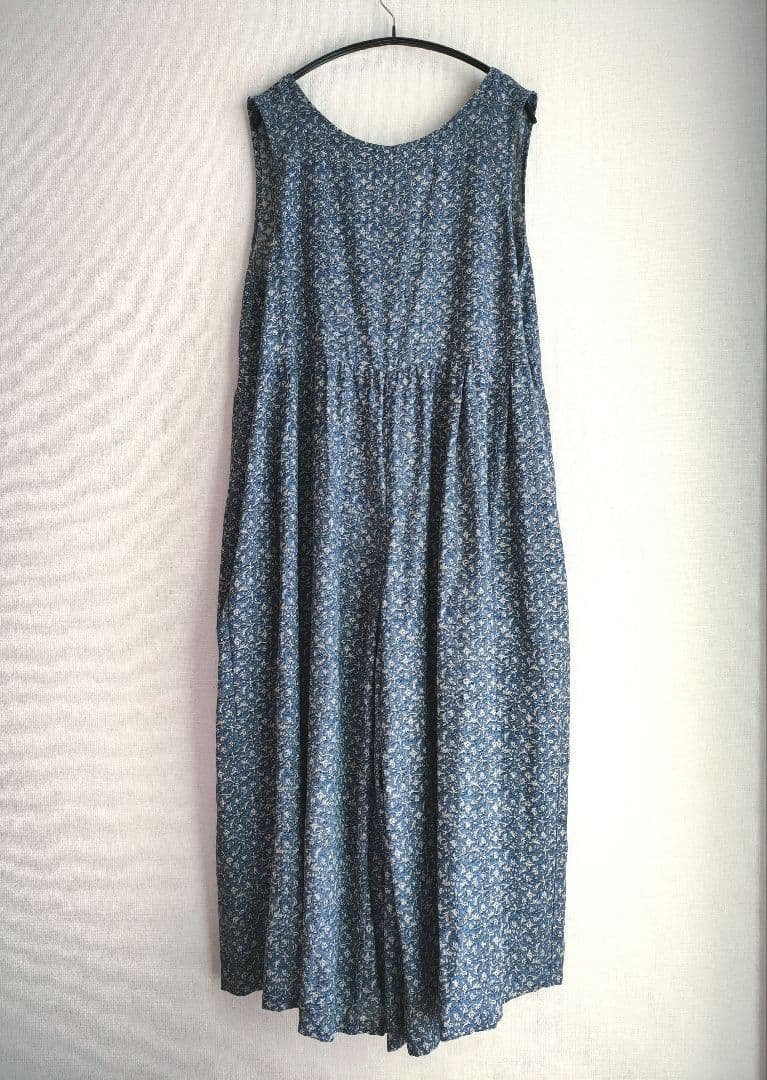 極美品 vlas blomme Vineflowerprint ハカマサロペット