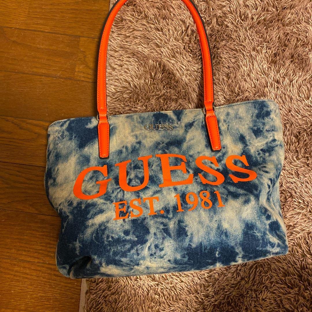 GUESSバッグ