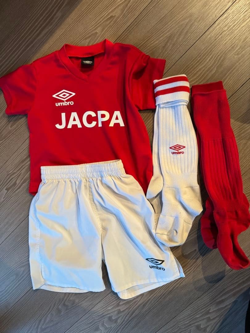 ジャクパ　umbro サッカー⭐︎一式 赤110