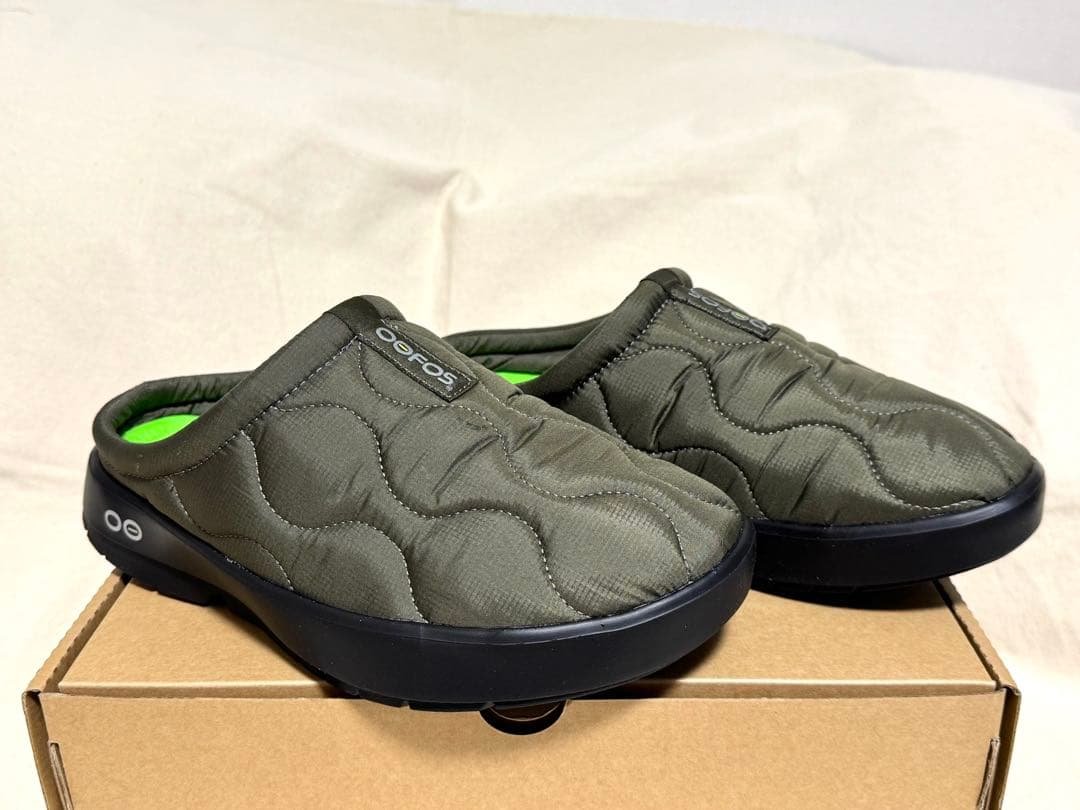 US9 ウーフォス OOcoozie Thermo Mule oofos