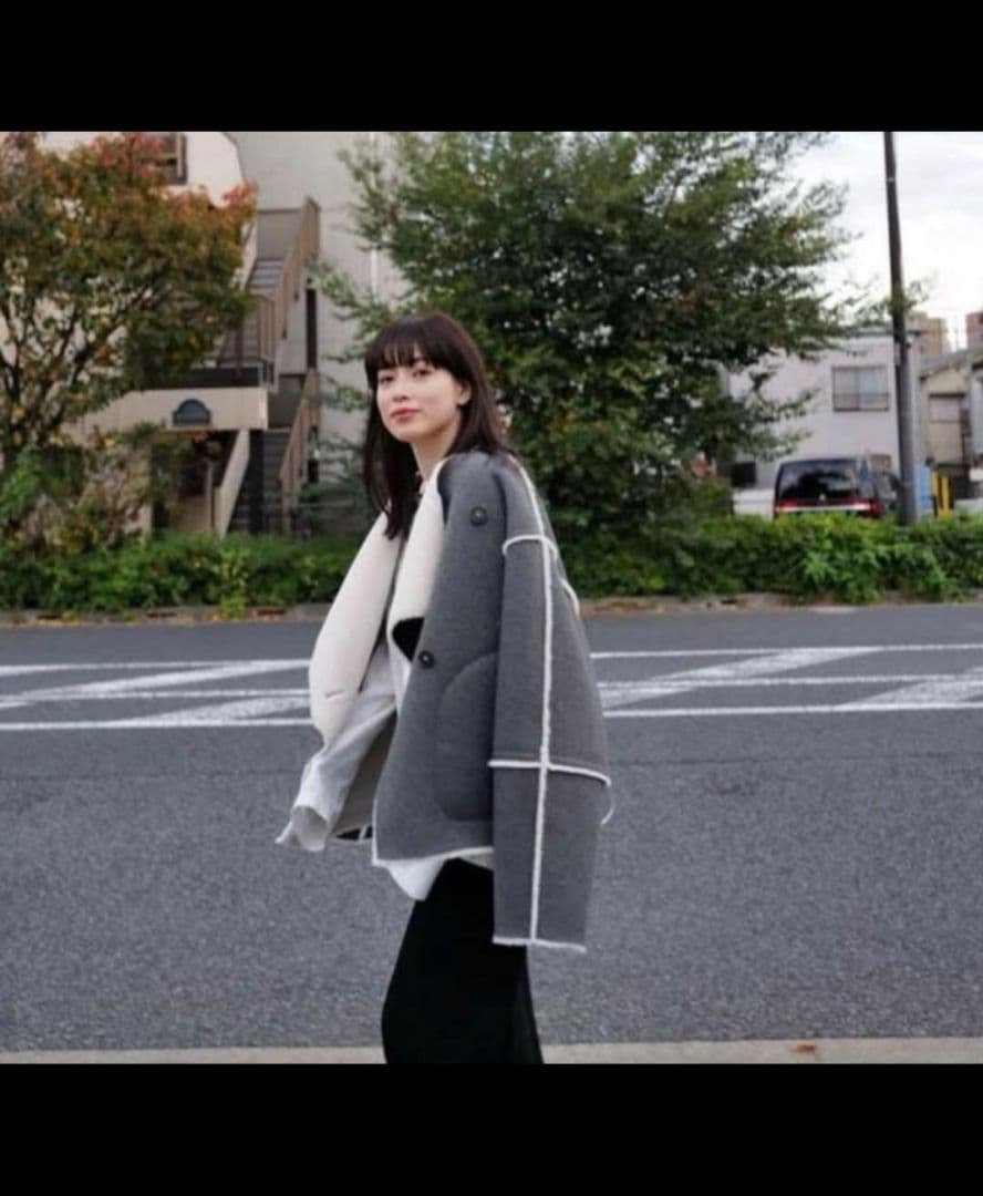 期間限定値下げ☆エトレトーキョー　リバーシブル コート