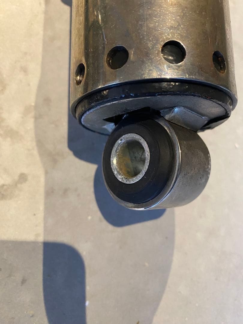 ハーレー　リアサスペンション 2本セット